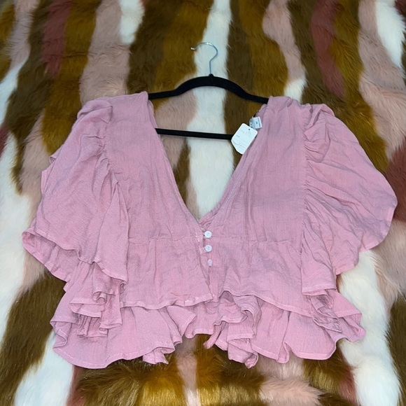 FAVLUX Tops - 𝅺NWT Fav Lux Lilac Crop Top Size Medium